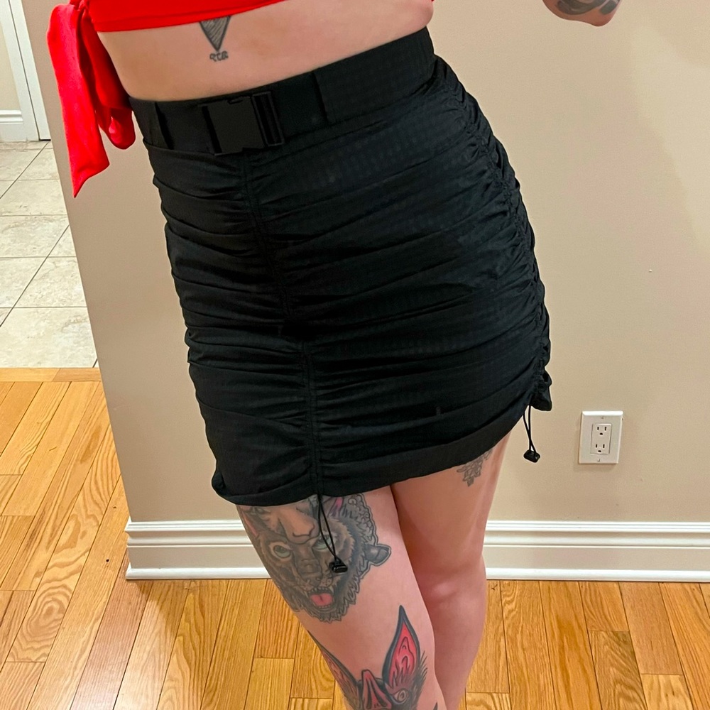 Urban Revivo Brand Rutched Black Mini Skirt With Buckle Size 6